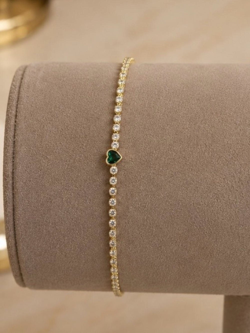 14K Emerald Heart Tennis Bracelet